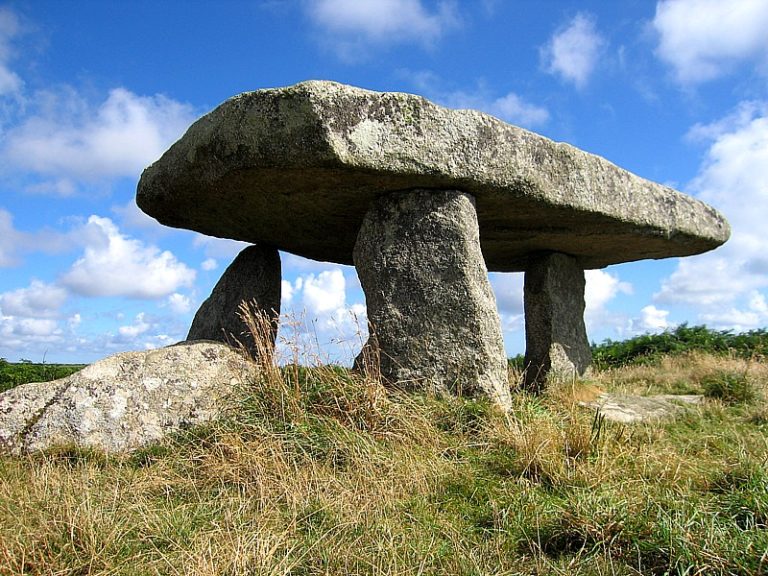 Top 10 British Stone Age Sites - Toptenz.net