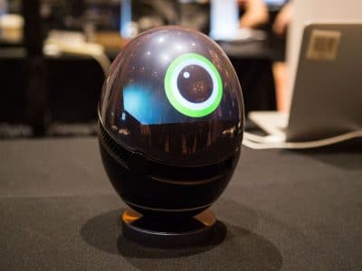 10 Cool & Futuristic Tech Items You Need To Know About - Toptenz.net